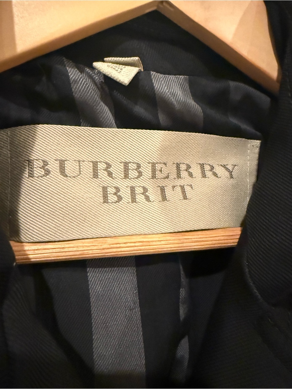 Burberry Brit Women’s heavy trench coat